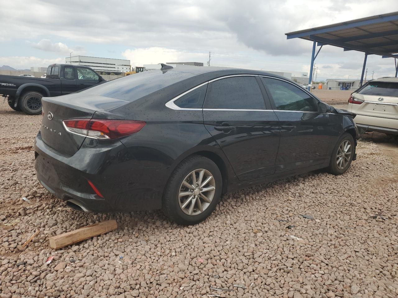 2018 Hyundai Sonata - Image 3