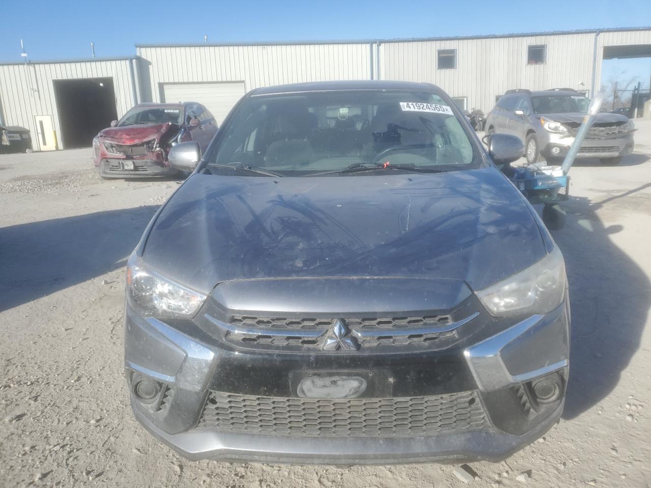 2019 Mitsubishi Outlander - Image 5