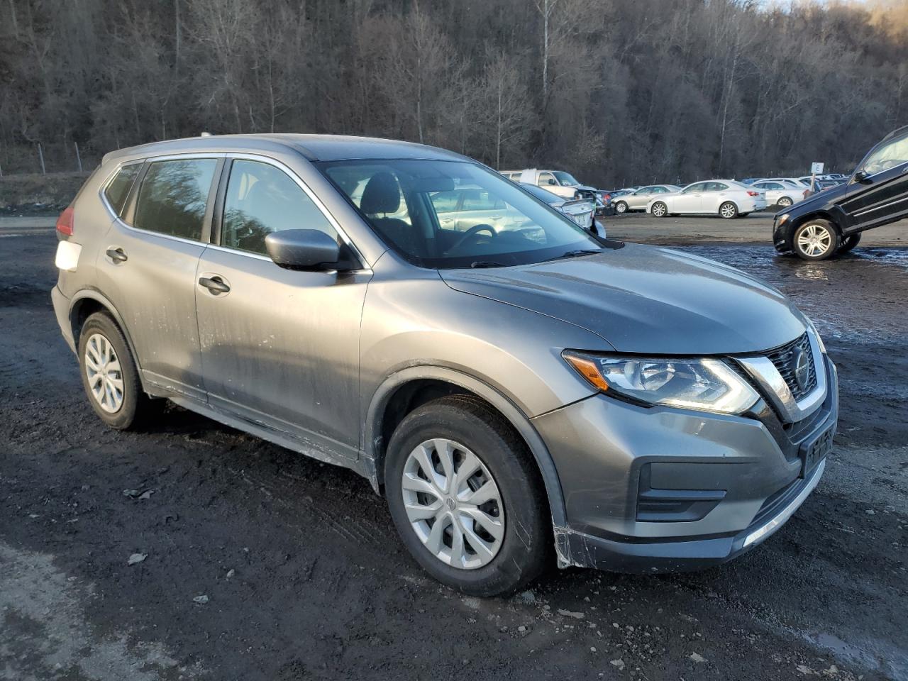 KNMAT2MV0JP542527 NISSAN ROGUE 2018