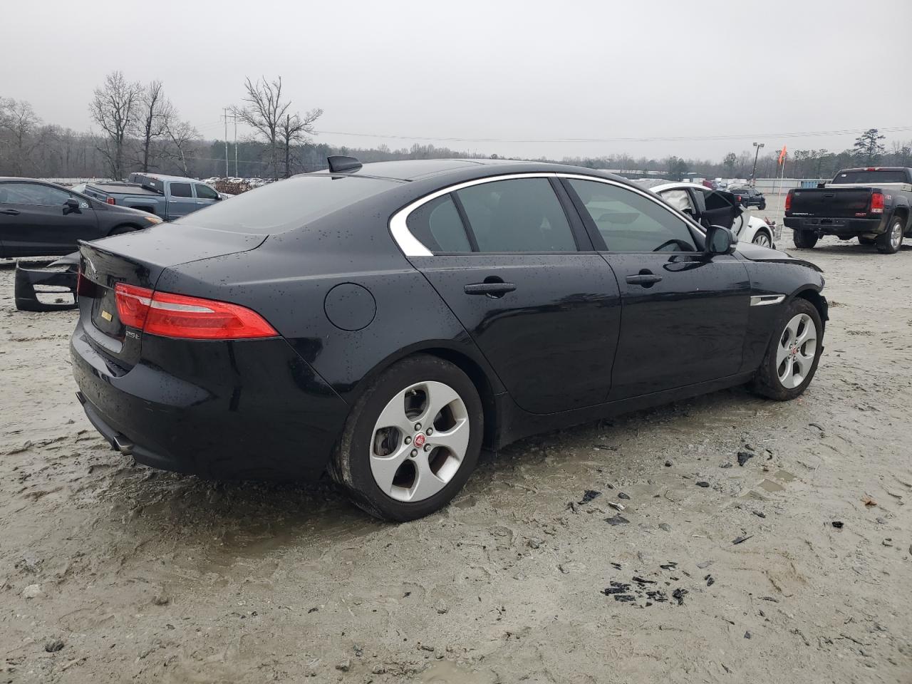 2017 Jaguar XE - Image 3