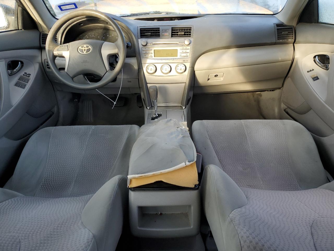 2011 Toyota Camry - Image 8