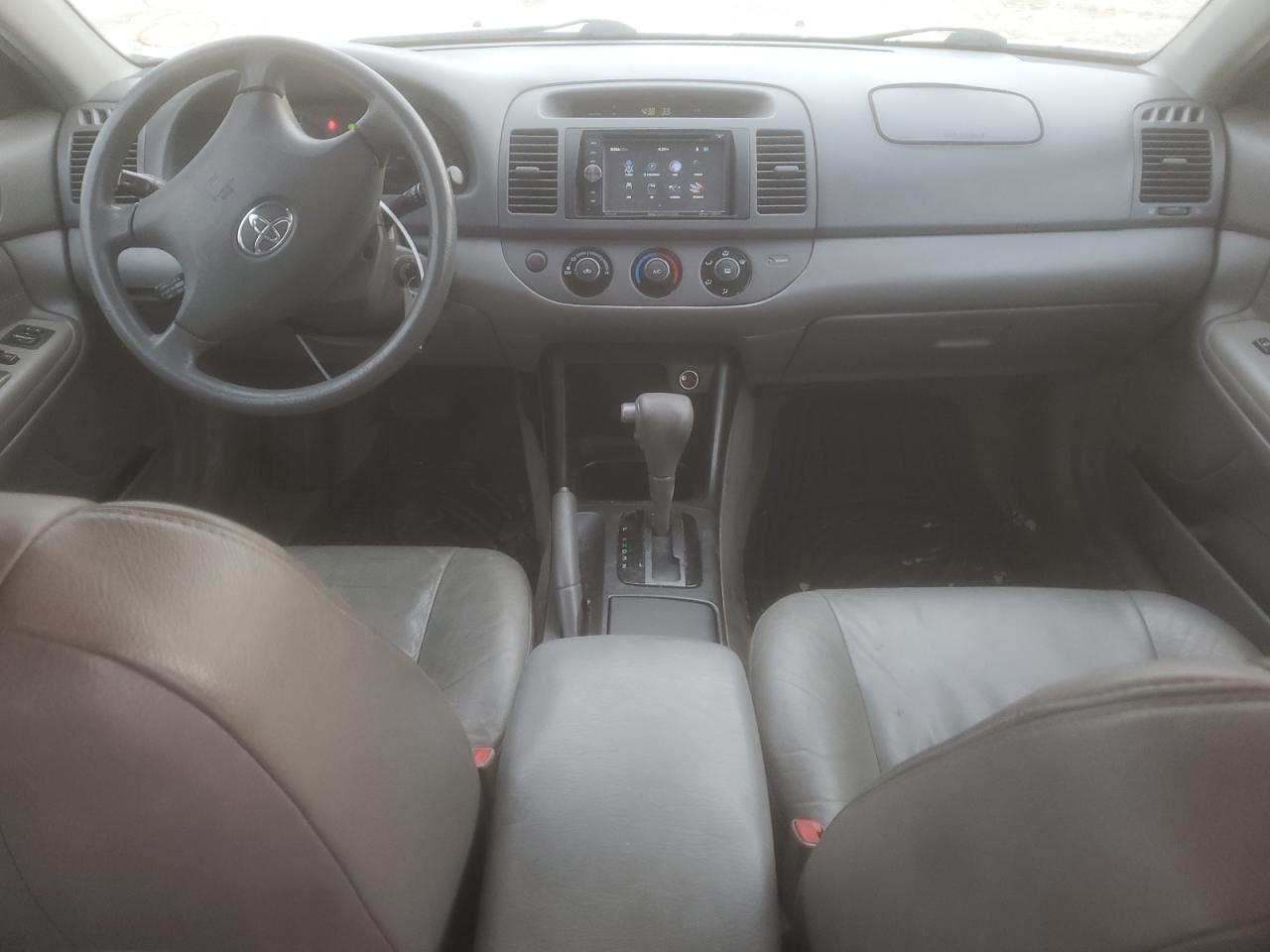 2003 Toyota Camry - Image 8