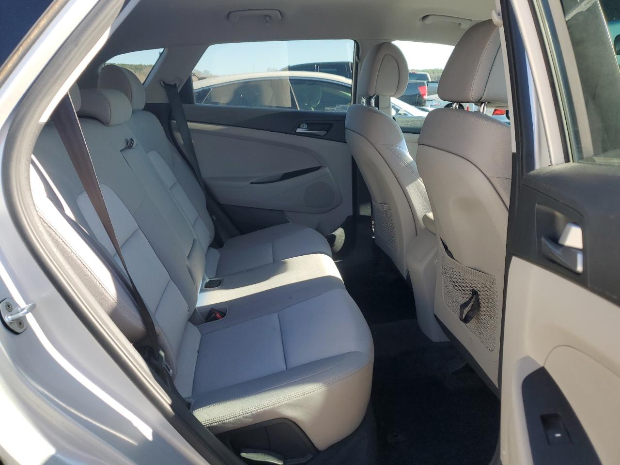 2016 Hyundai Tucson - Image 10