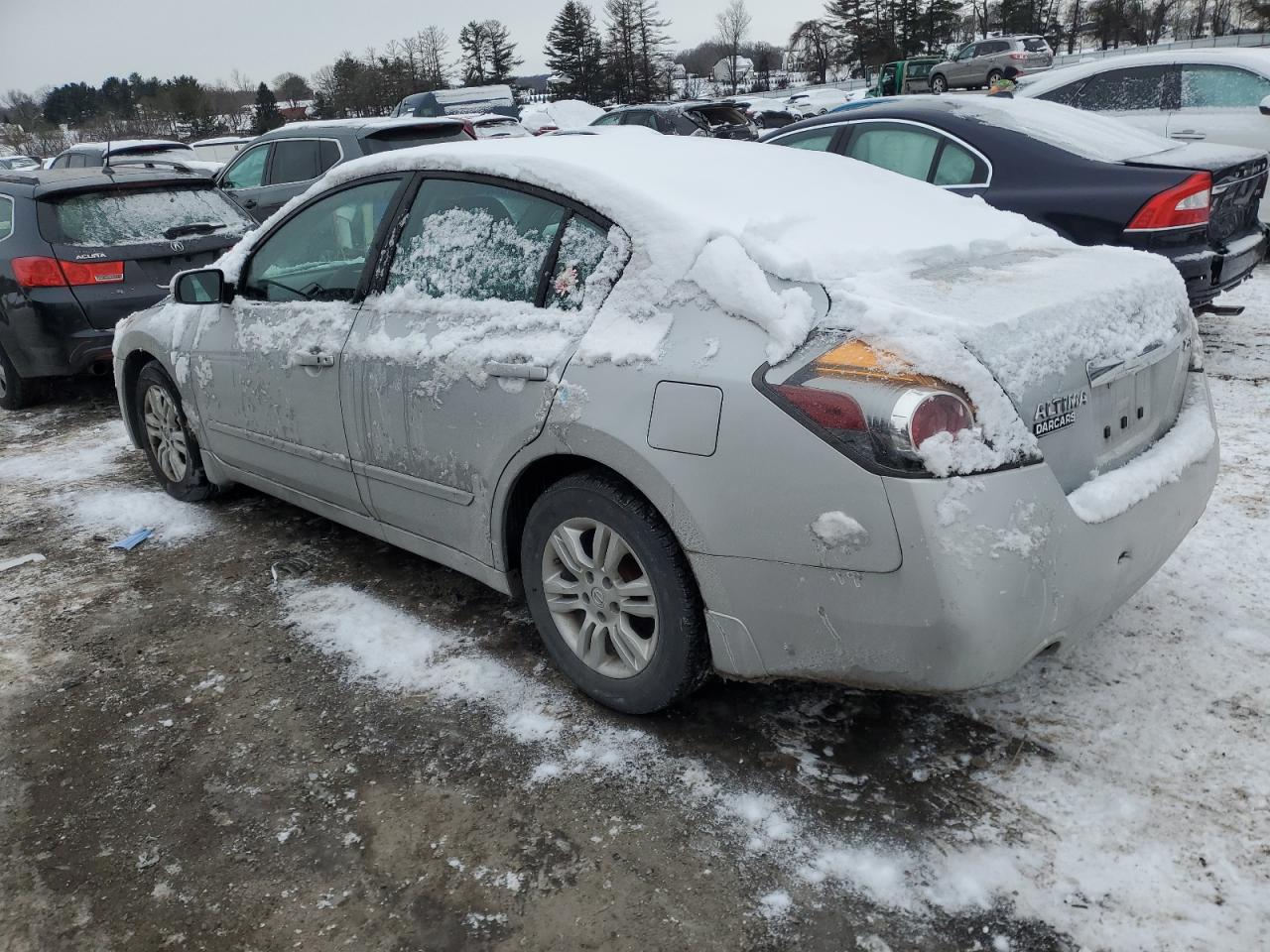 2012 Nissan Altima - Image 2