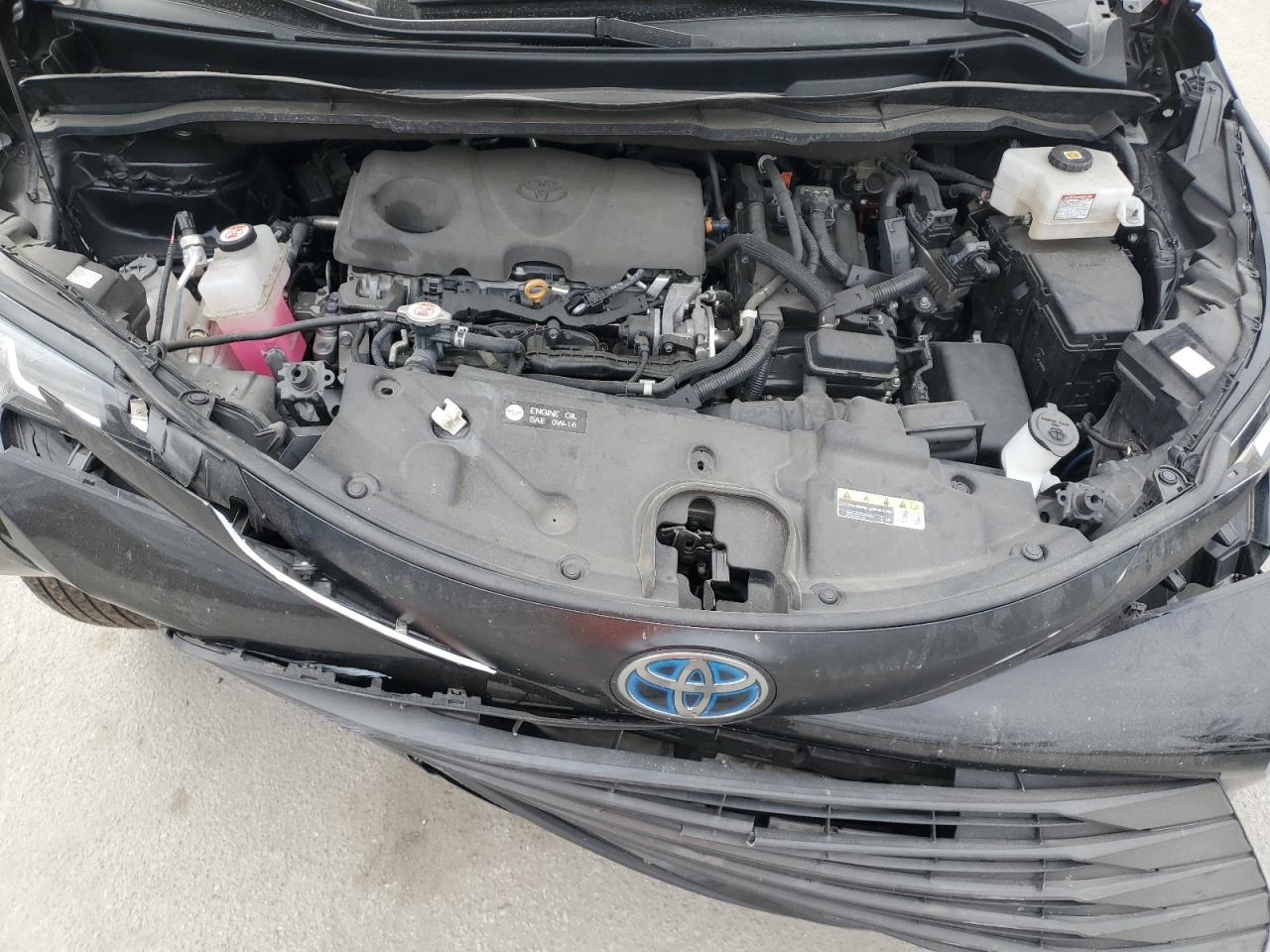2021 Toyota Sienna - Image 12