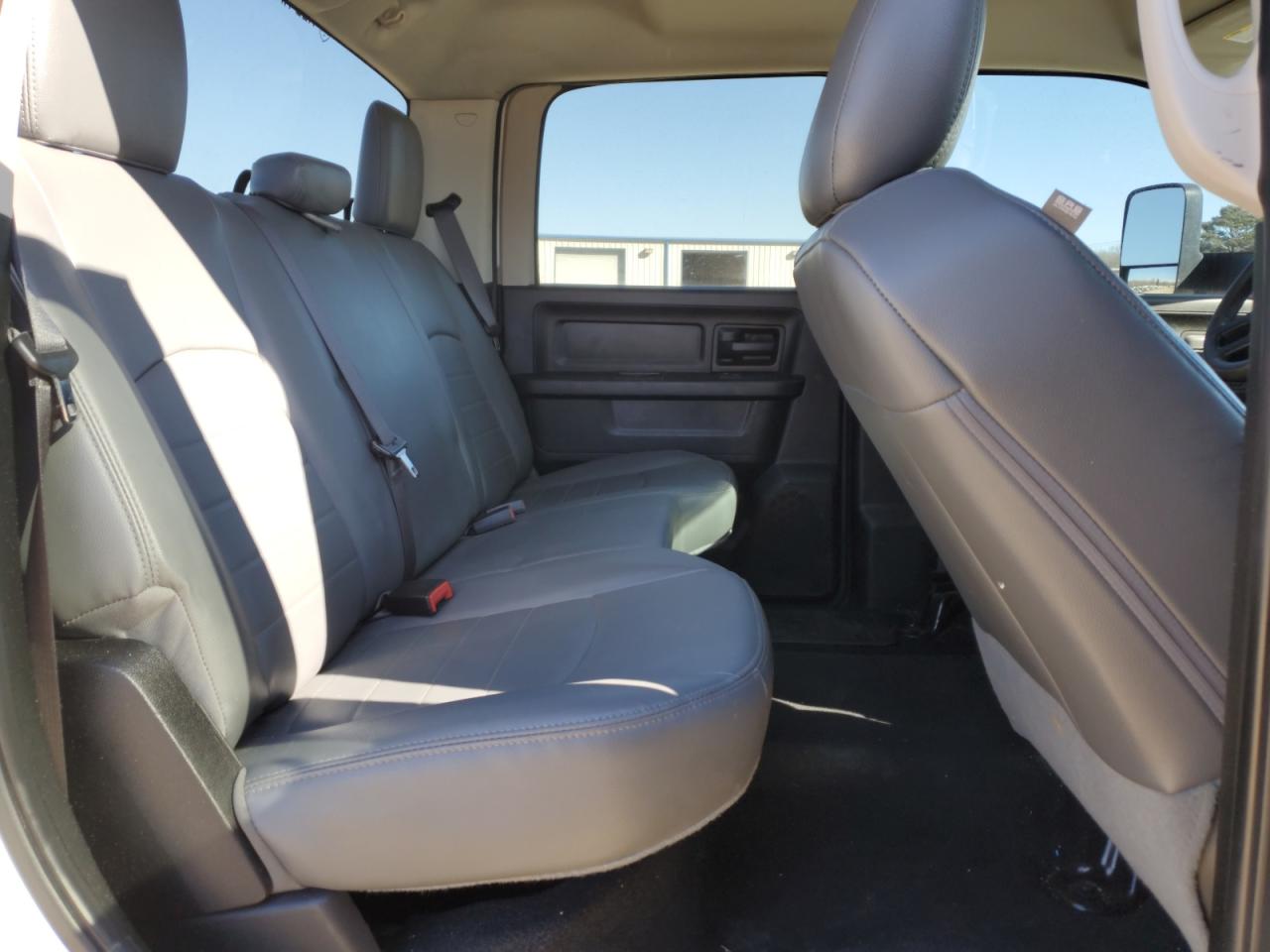 2018 RAM 2500 - Image 10