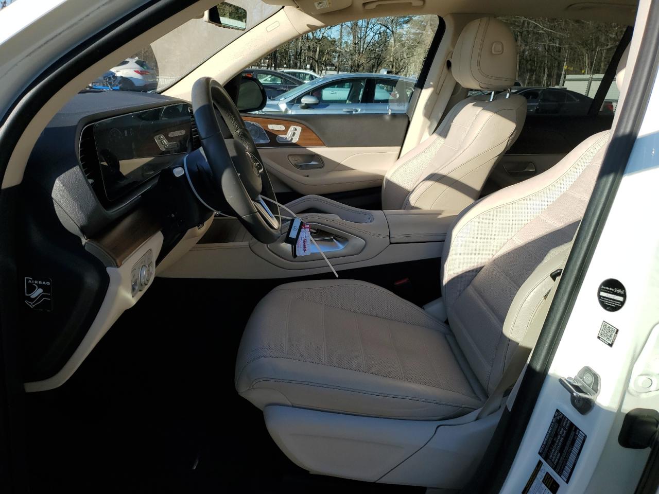 2020 Mercedes-Benz GLE - Image 7