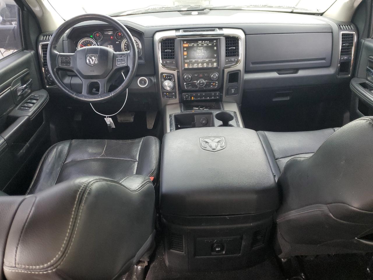 2014 RAM 1500 - Image 8