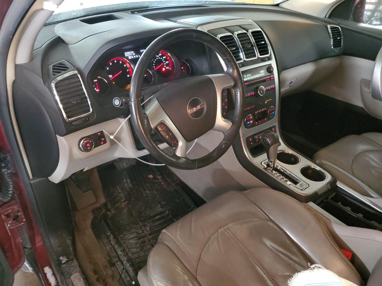 2008 GMC Acadia - Image 8