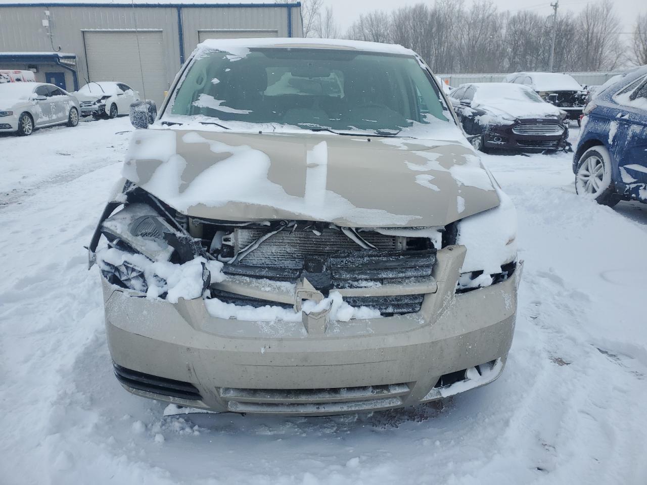 2009 Dodge Caravan - Image 5