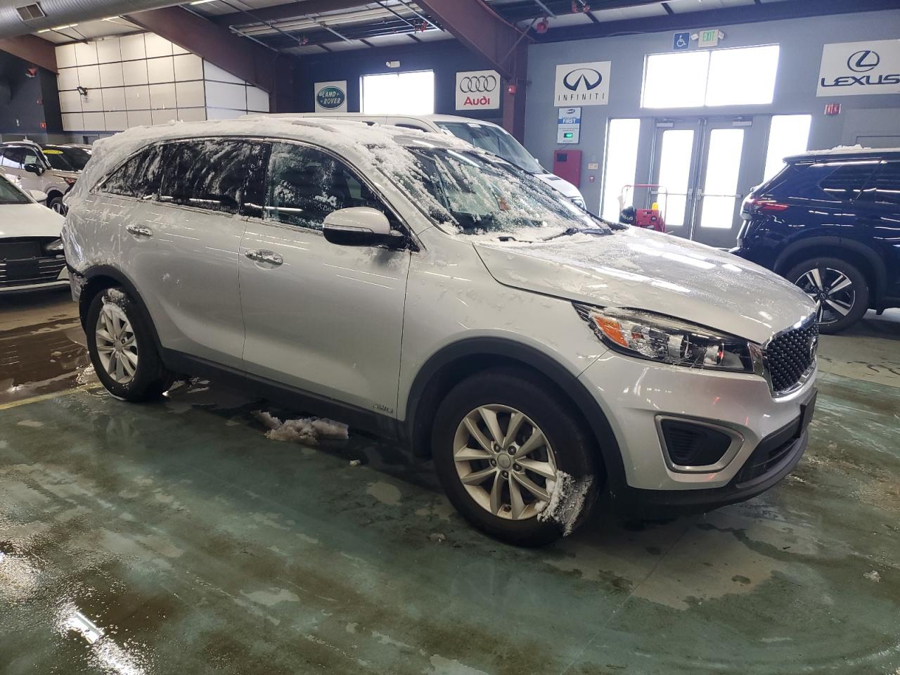 2017 Kia Sorento - Image 4