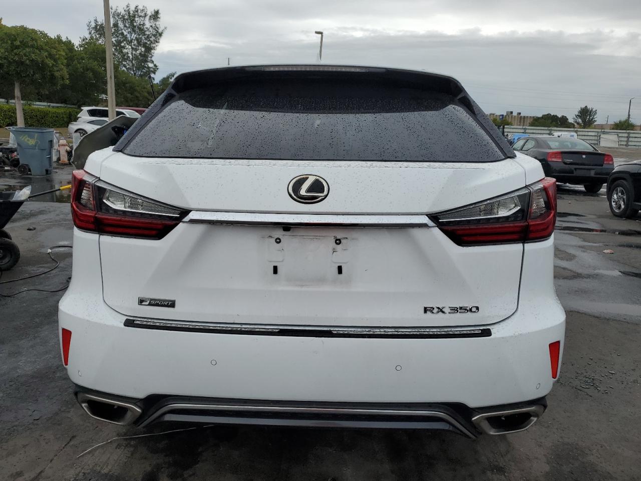 2017 Lexus RX - Image 6