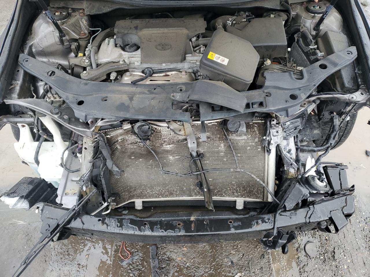 2017 Toyota Camry - Image 12