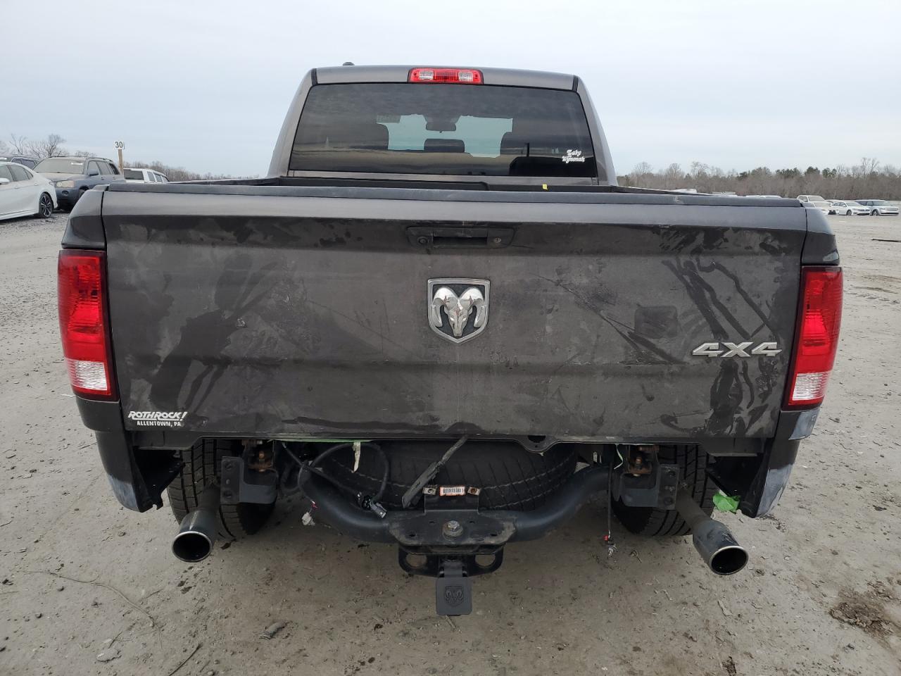 2017 RAM 1500 - Image 6