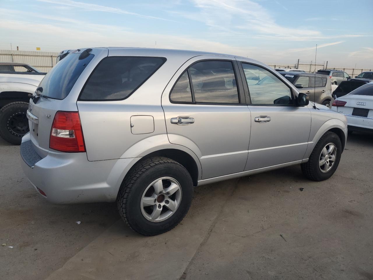 2007 Kia Sorento - Image 3