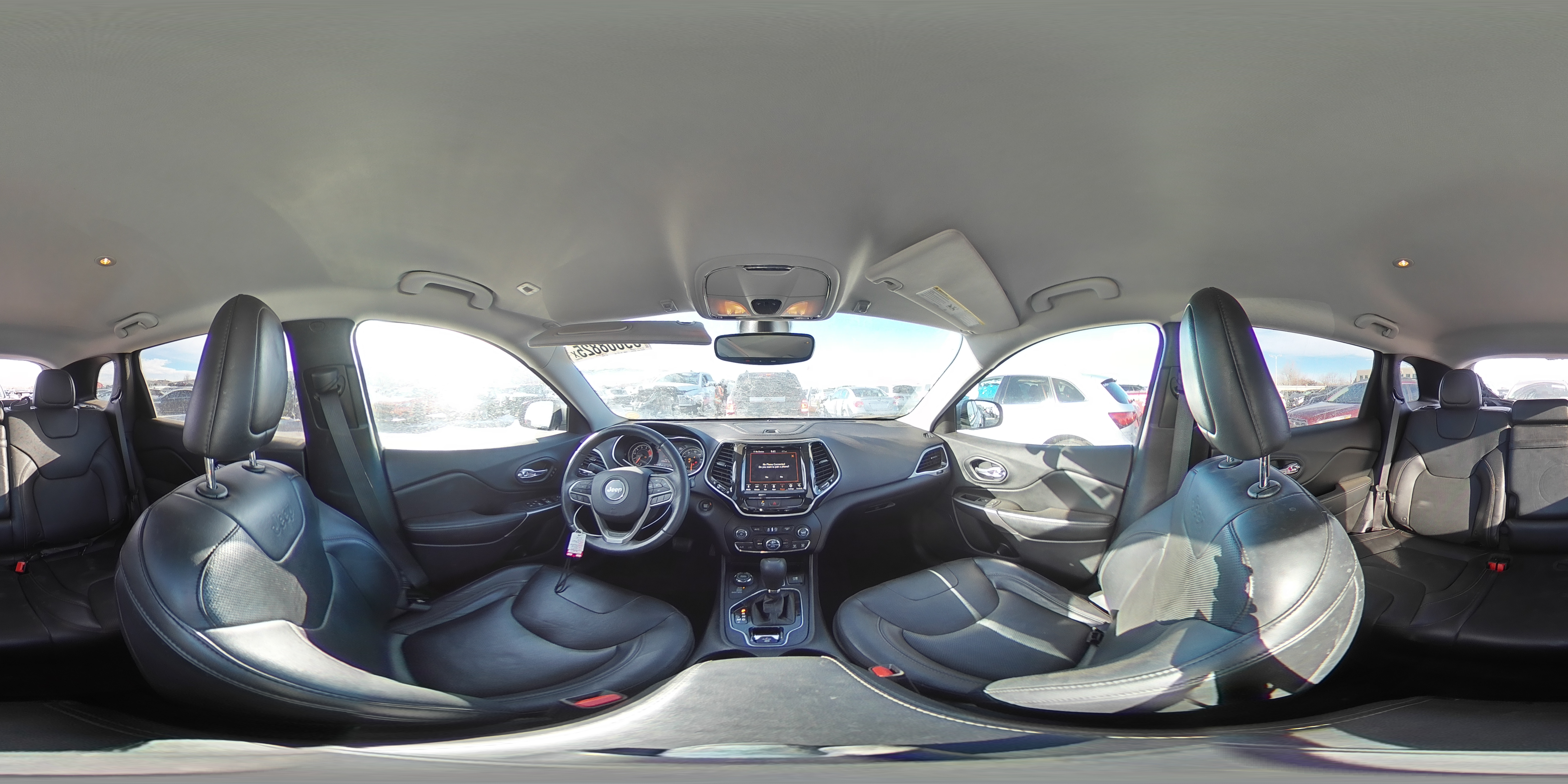 2019 Jeep Grand Cherokee - Image 16