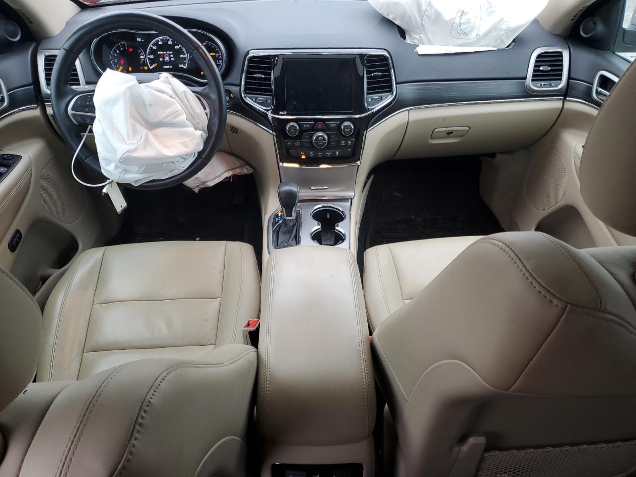 2020 Jeep Grand Cherokee - Image 8