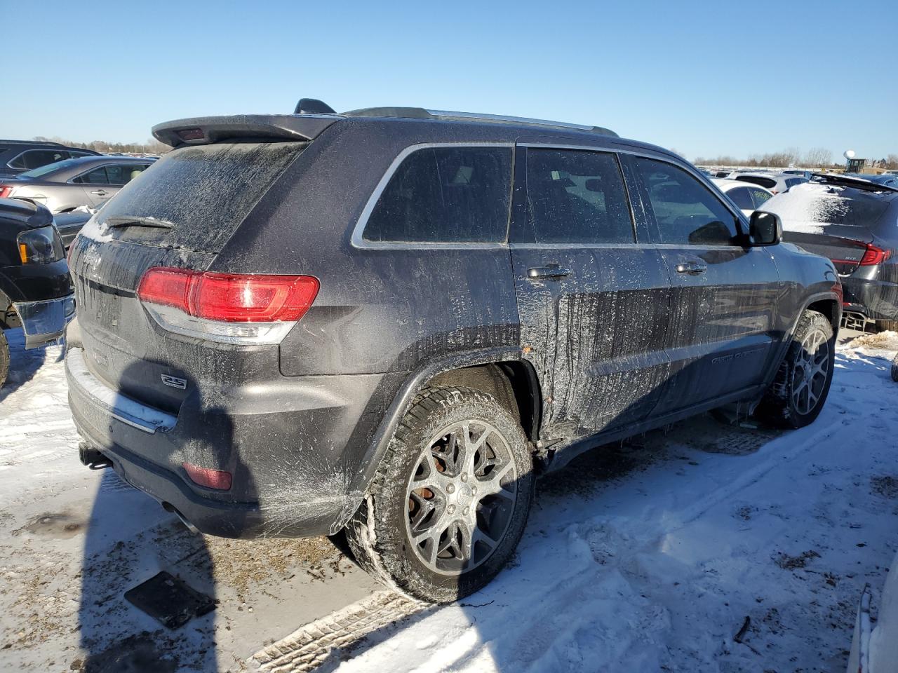 2018 Jeep Grand Cherokee - Image 3