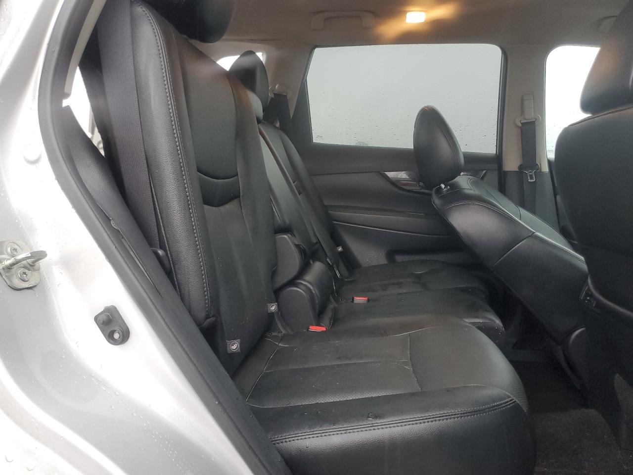 5N1AT2MTXHC877791 NISSAN ROGUE 2017