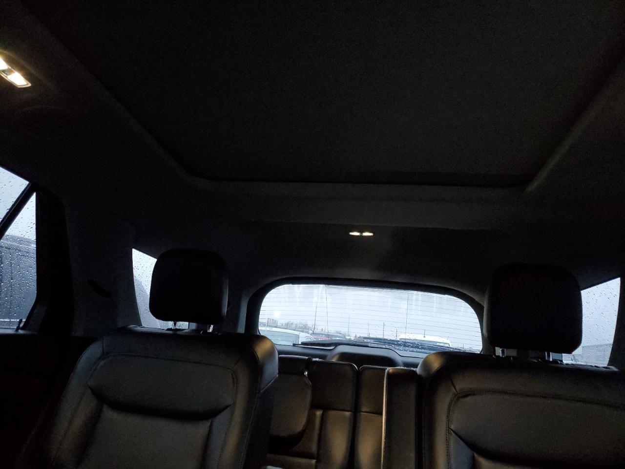 2021 Ford Explorer - Image 10