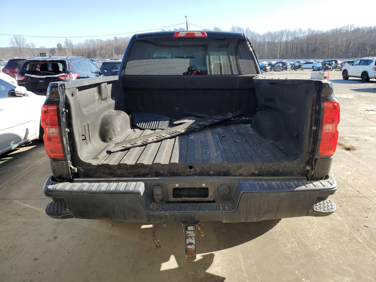 2014 Chevrolet Silverado - Image 6