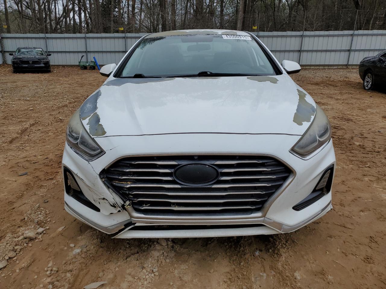 2018 Hyundai Sonata - Image 5