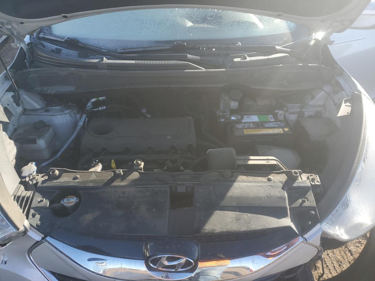 2013 Hyundai Tucson - Image 13