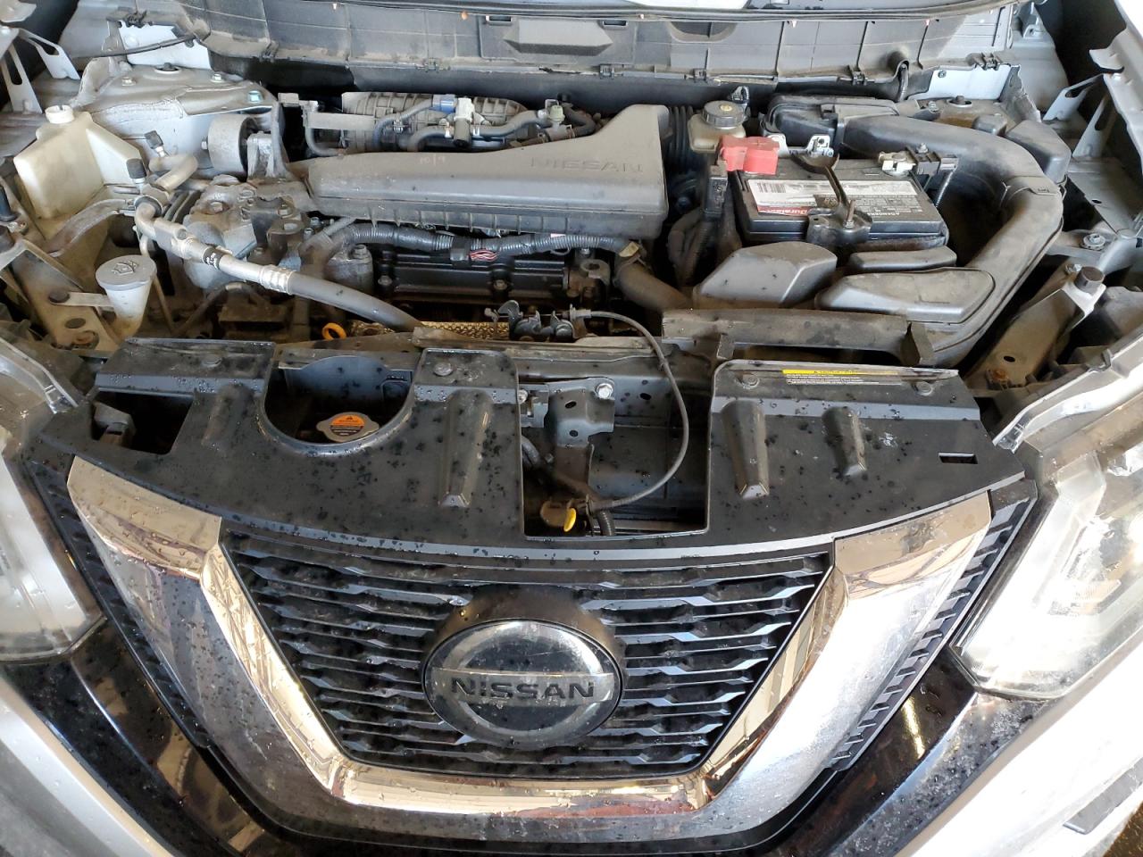 2018 Nissan Rogue - Image 11