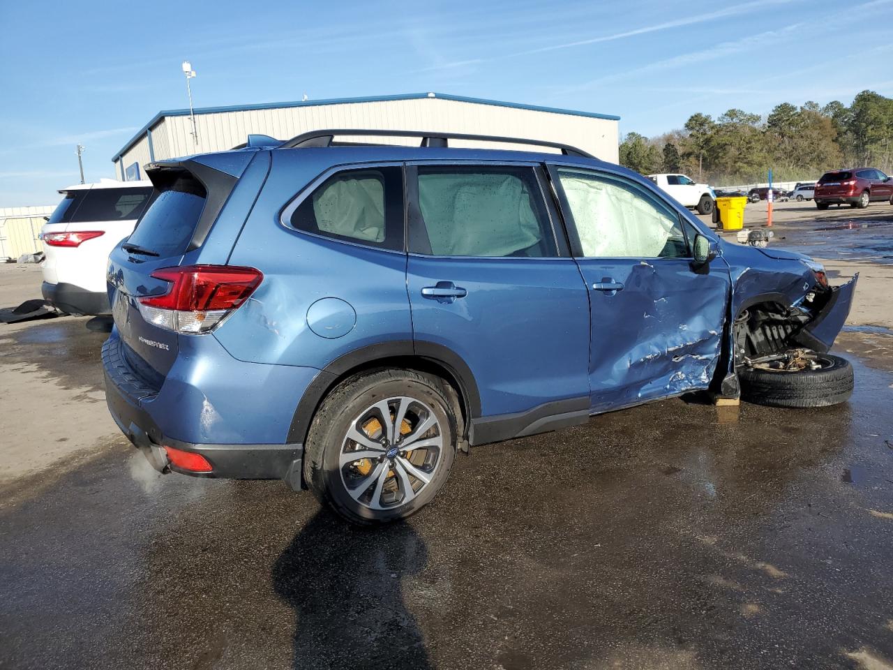 2021 Subaru Forester - Image 3