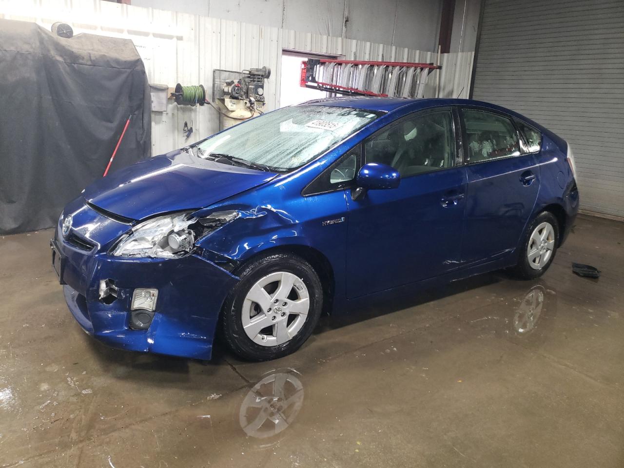 2010 Toyota Prius - Image 1