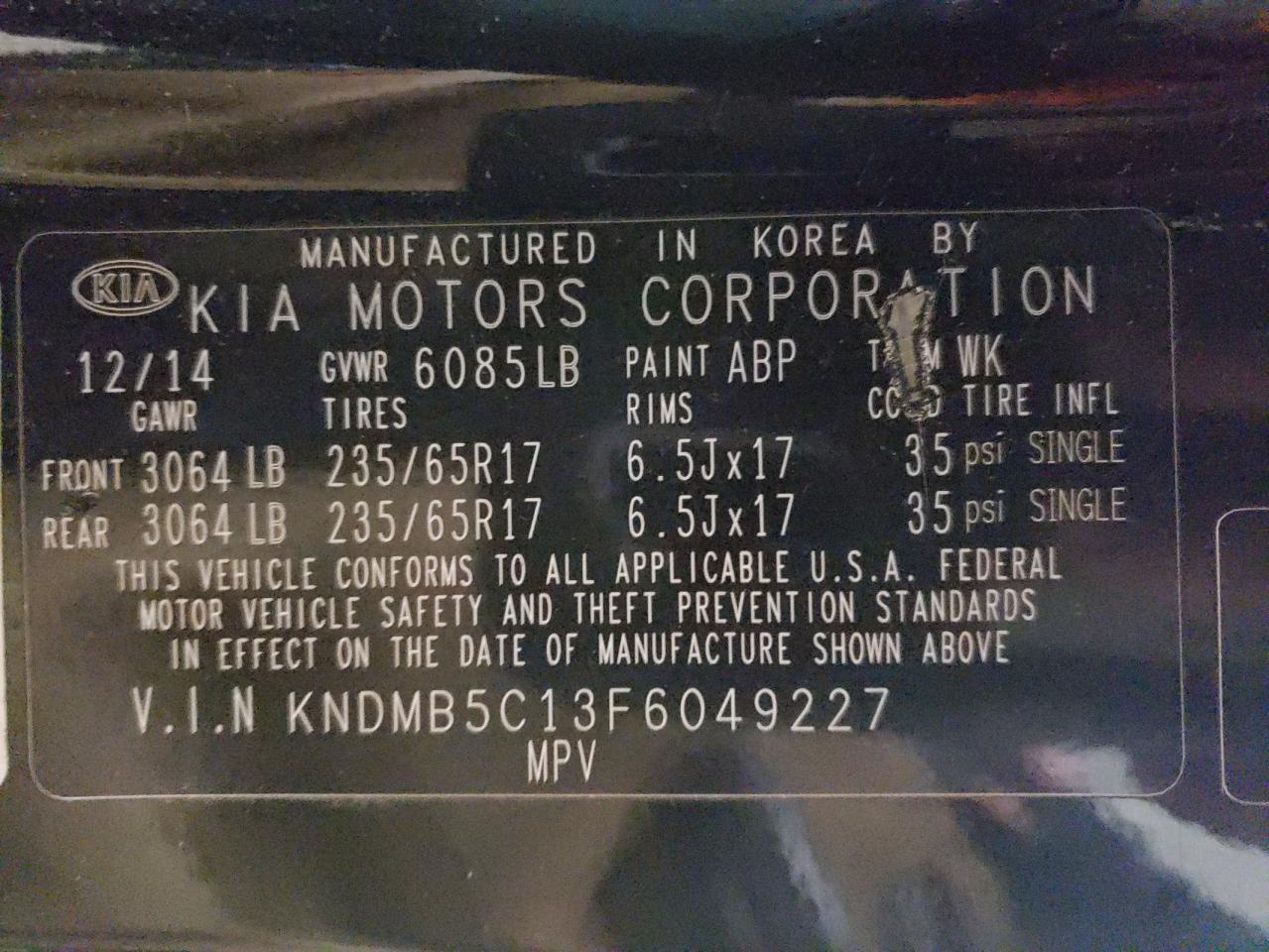 2015 Kia Sedona - Image 14