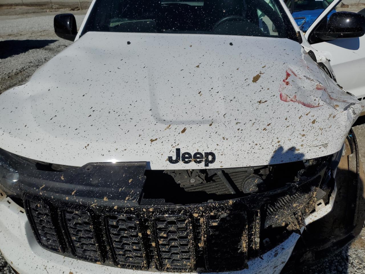 2020 Jeep Grand Cherokee - Image 14
