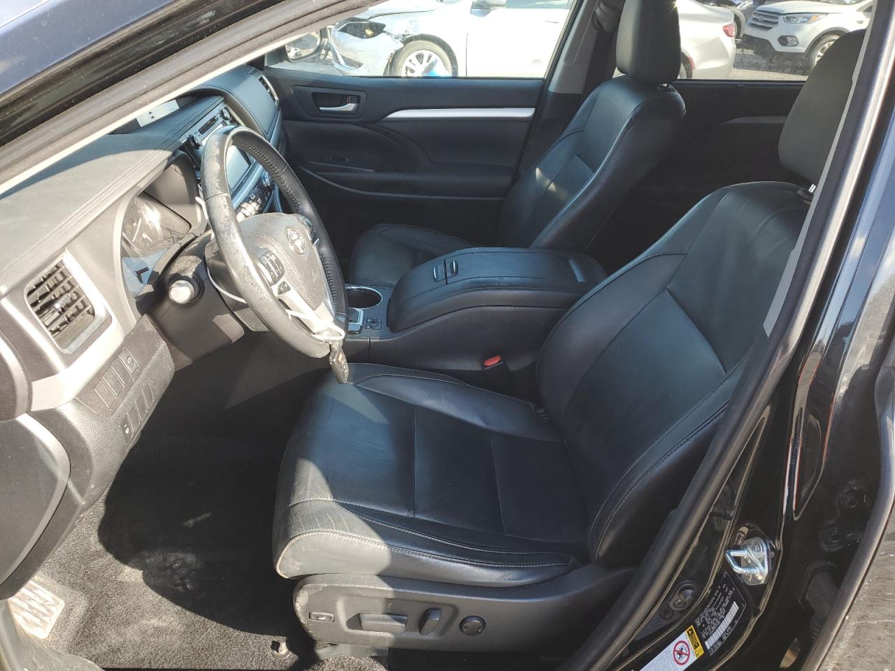 2015 Toyota Highlander - Image 7