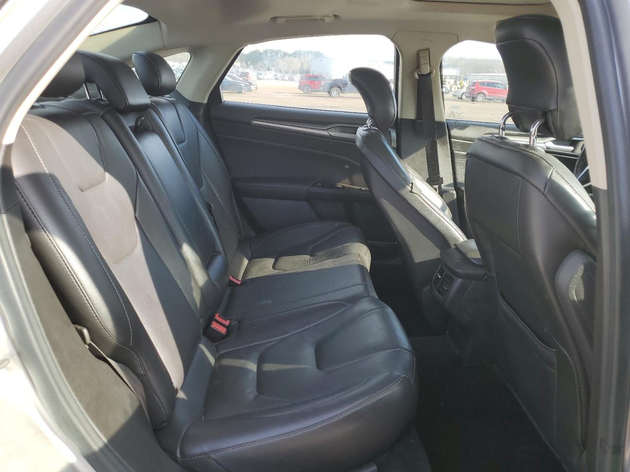 2014 Ford Fusion - Image 10