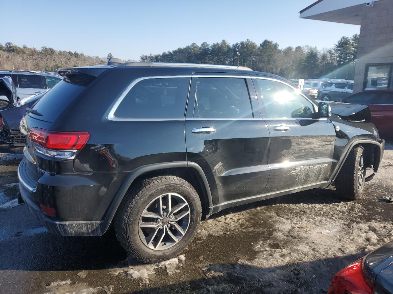 2020 Jeep Grand Cherokee - Image 3
