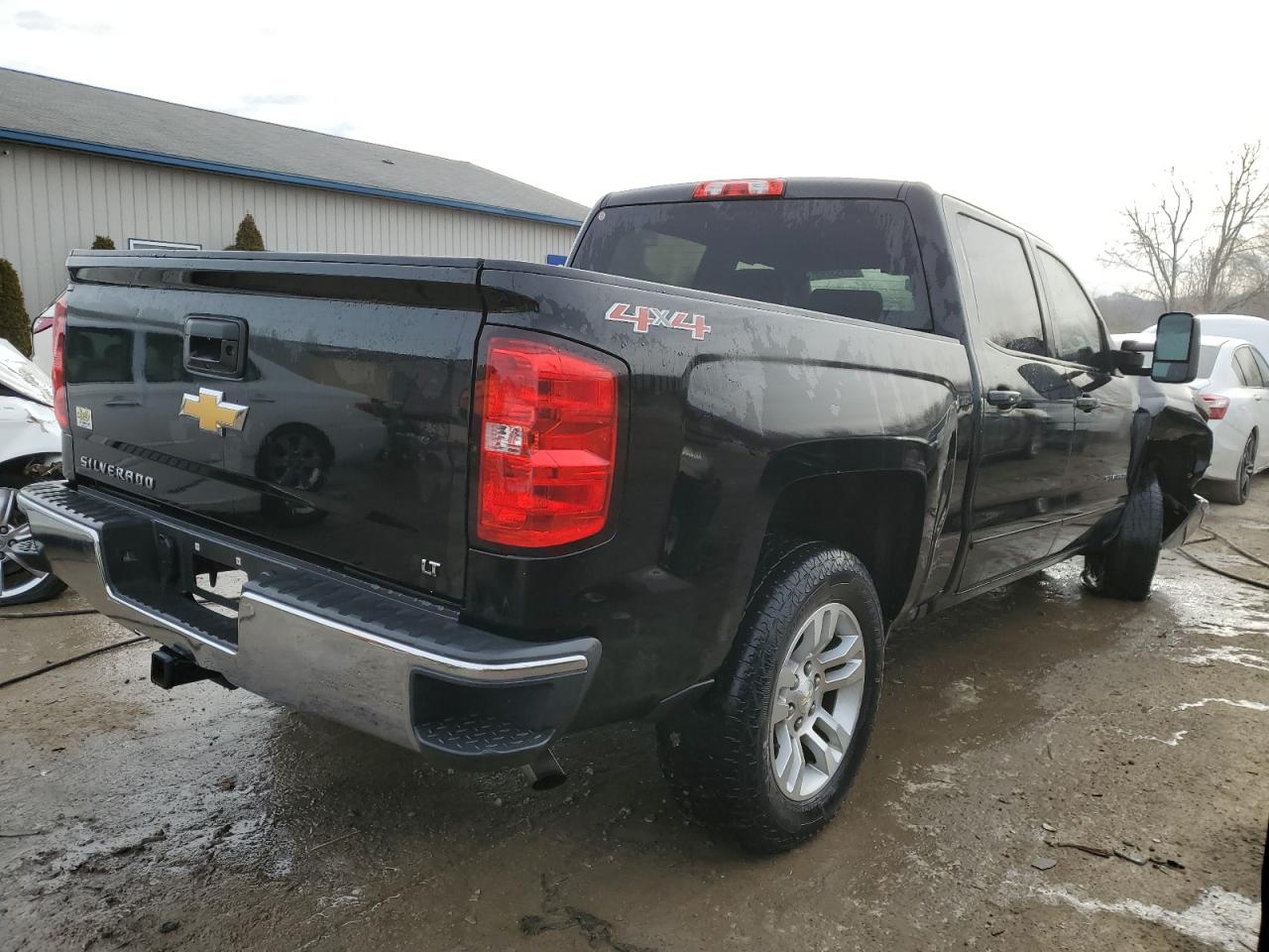 2016 Chevrolet Silverado - Image 3