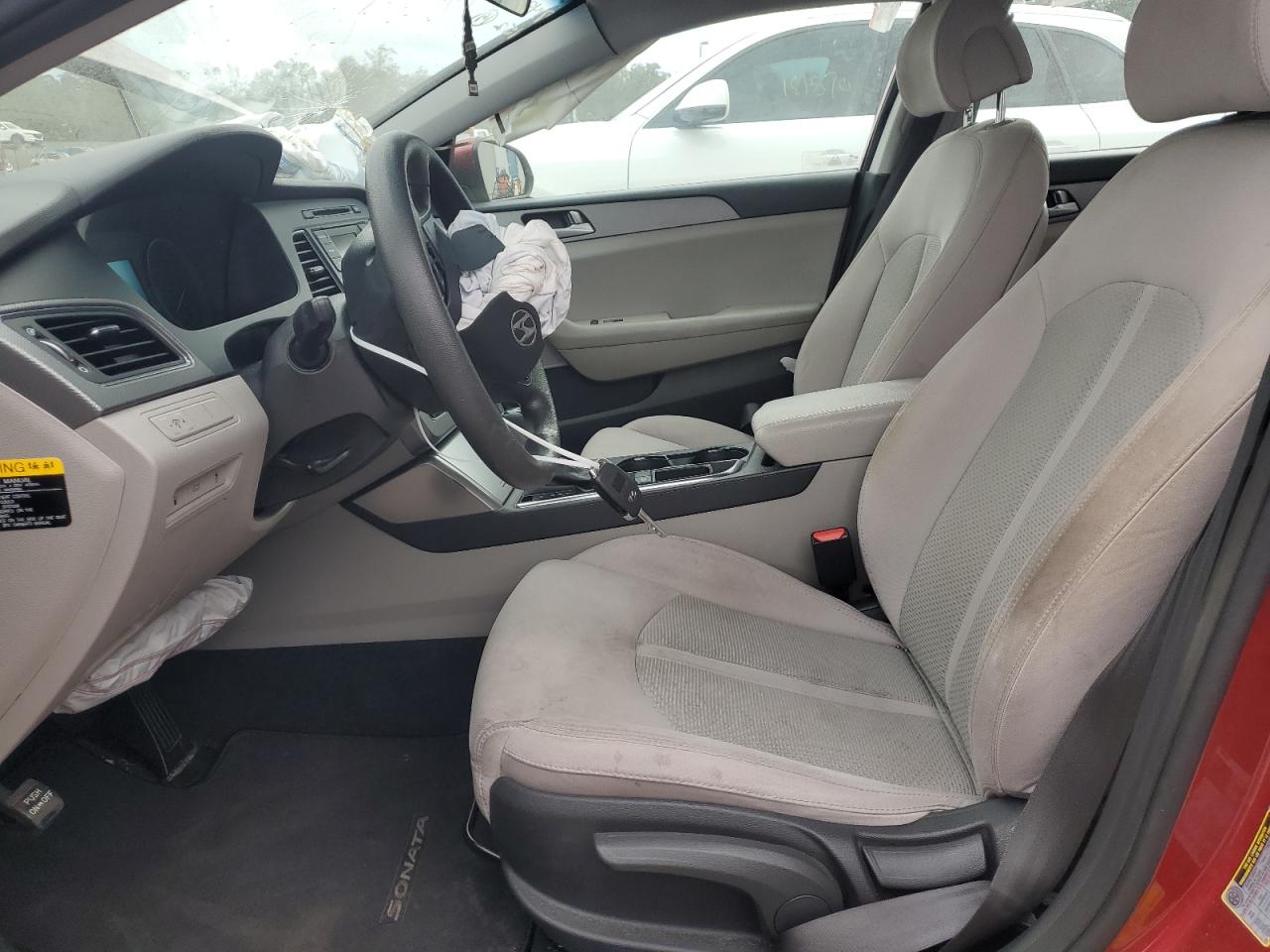 2015 Hyundai Sonata - Image 7