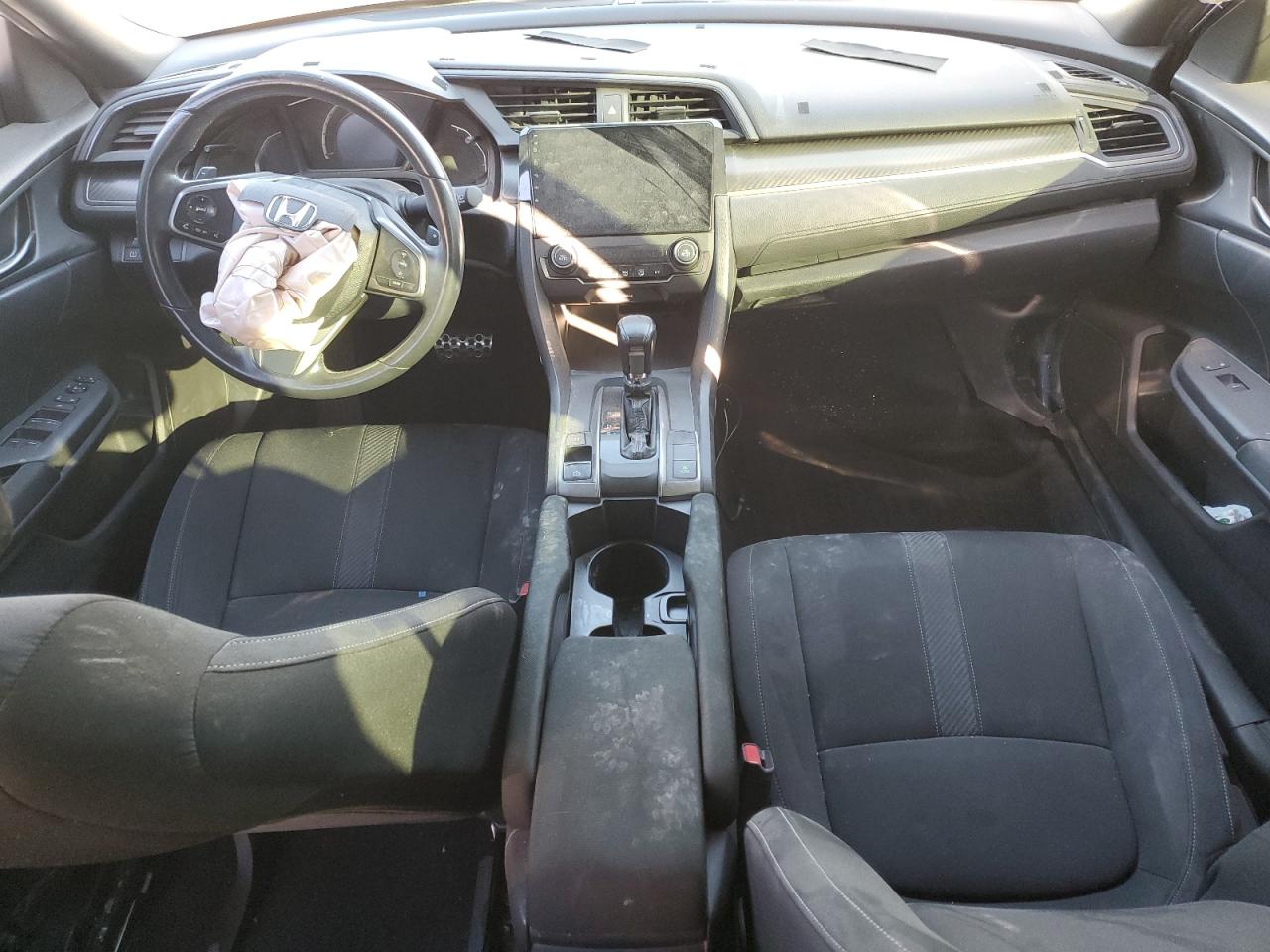 SHHFK7H43HU211581 HONDA CIVIC 2017