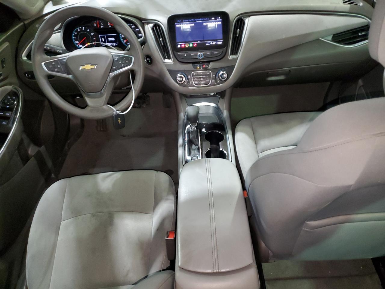 2022 Chevrolet Malibu - Image 8