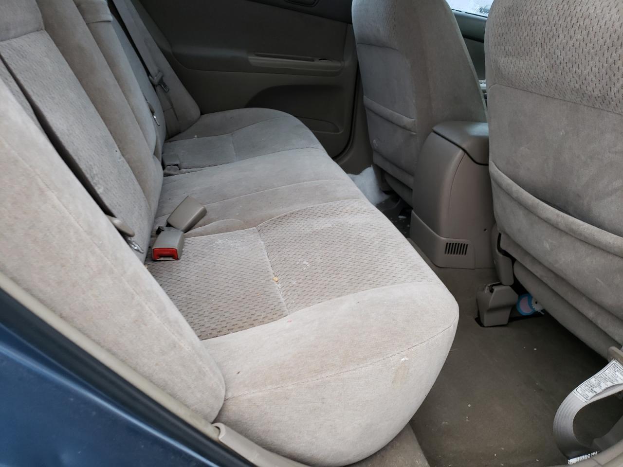 2003 Toyota Camry - Image 10