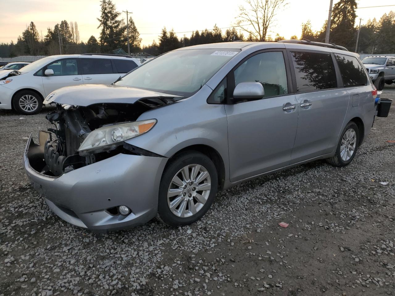 2011 Toyota Sienna - Image 1