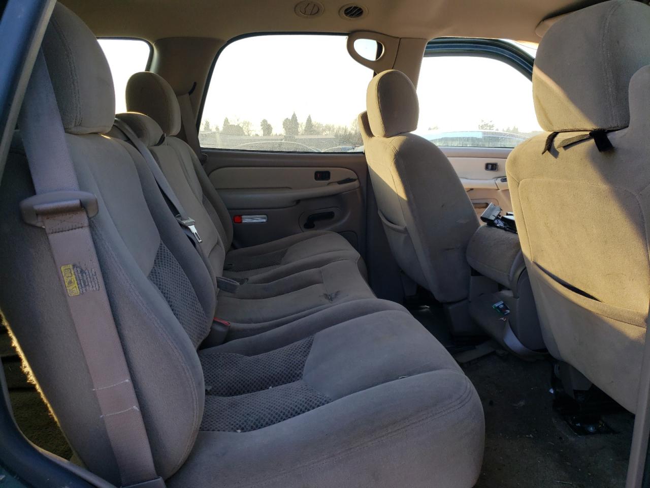 2003 Chevrolet Tahoe - Image 11