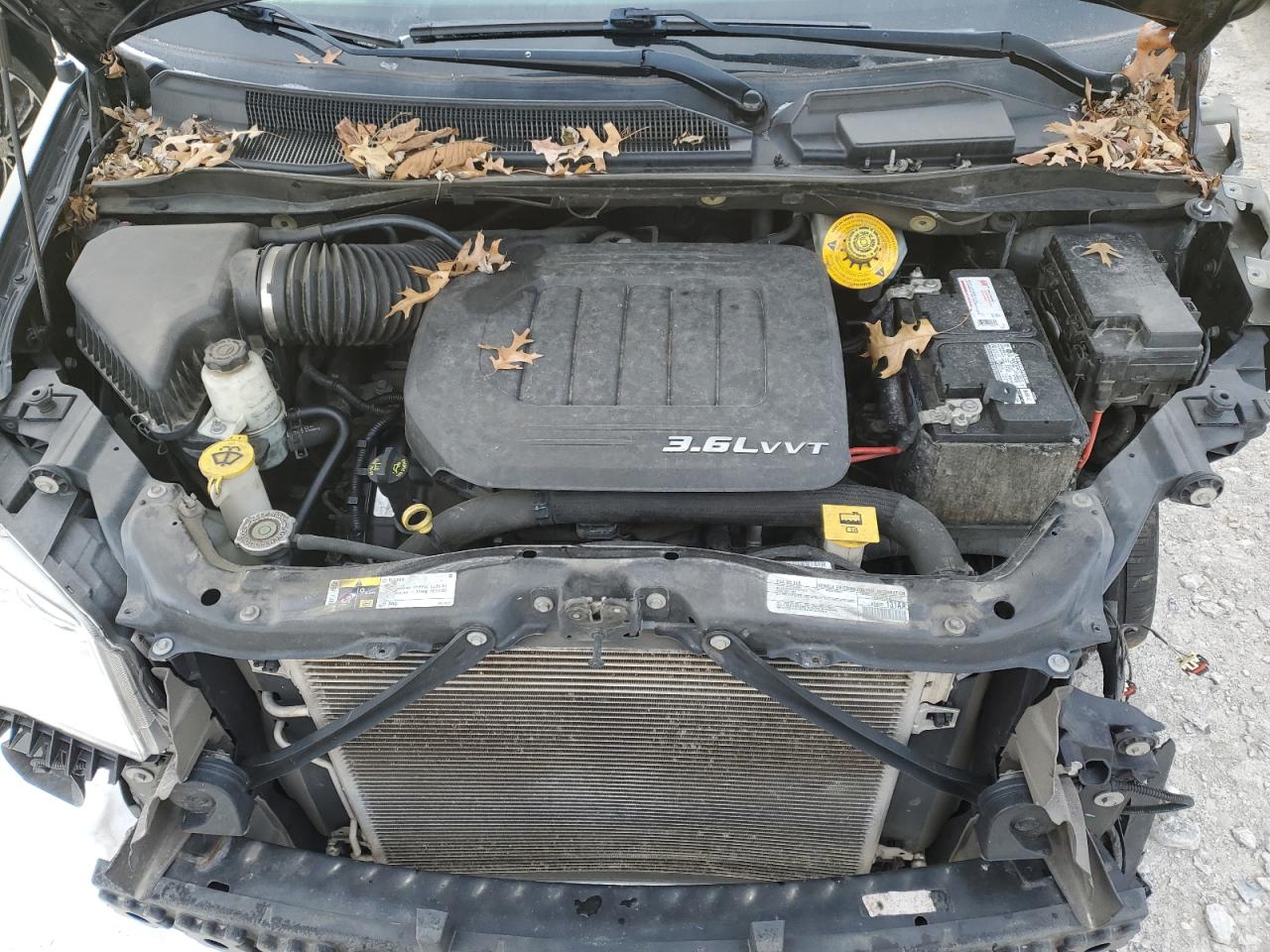 2018 Dodge Caravan - Image 12