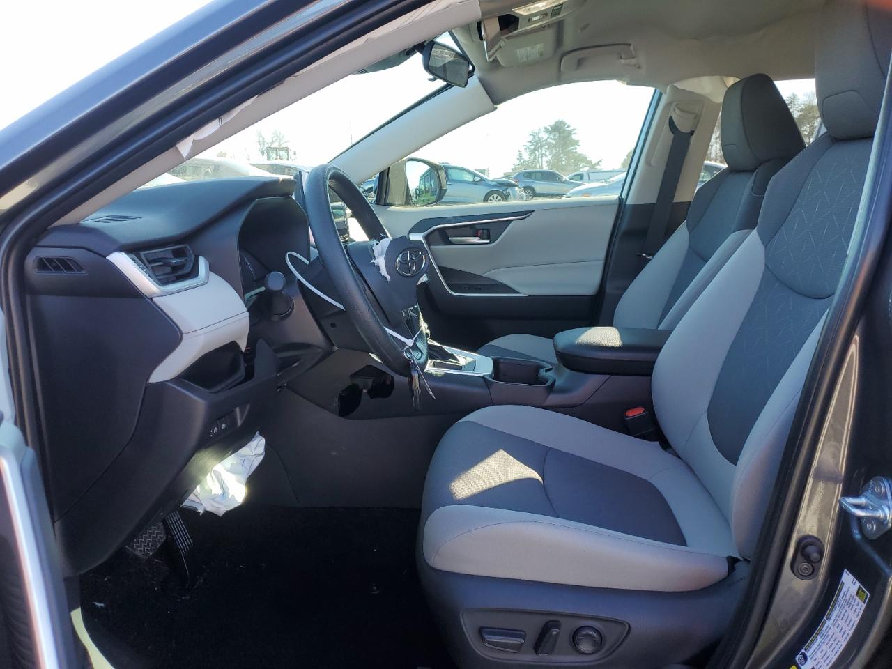 2024 Toyota RAV 4 - Image 7