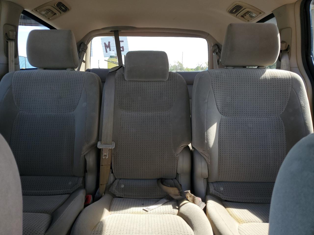 2006 Toyota Sienna - Image 10