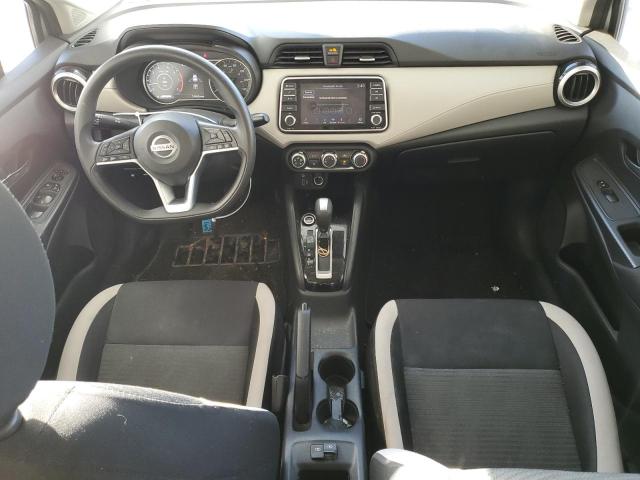  NISSAN VERSA 2021 Серебристый