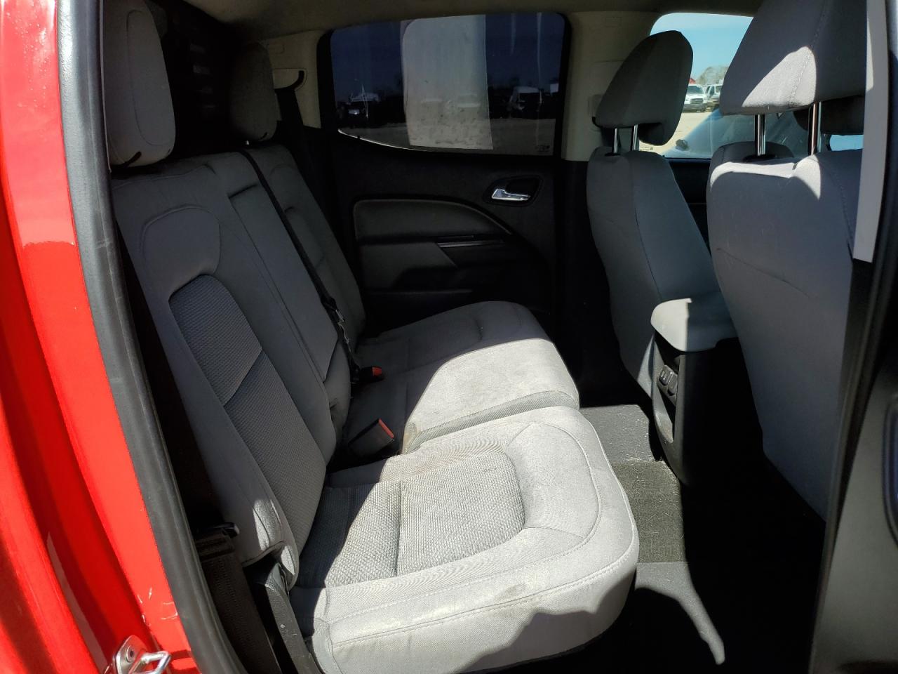 2016 Chevrolet Colorado - Image 10