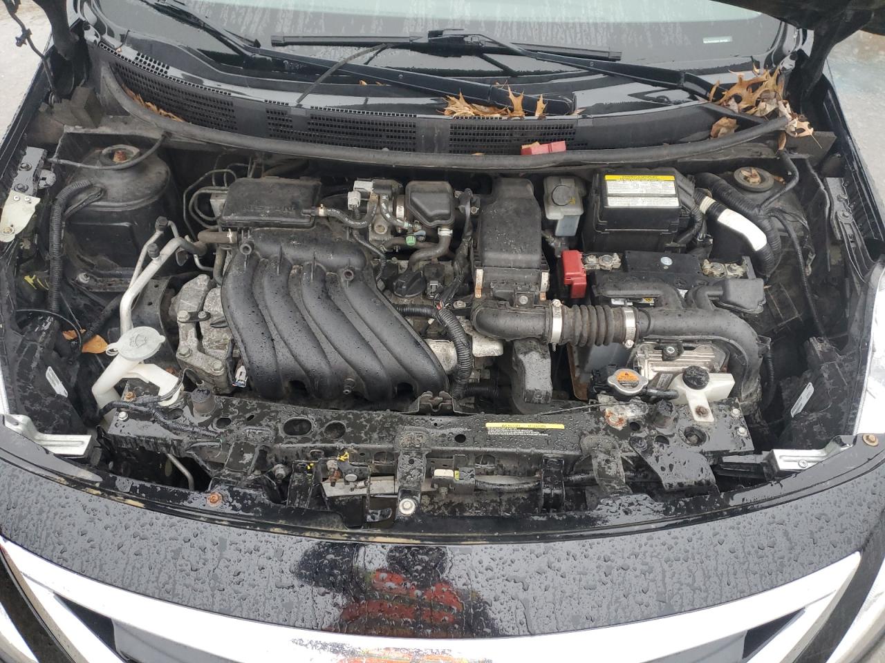 2015 Nissan Versa - Image 11