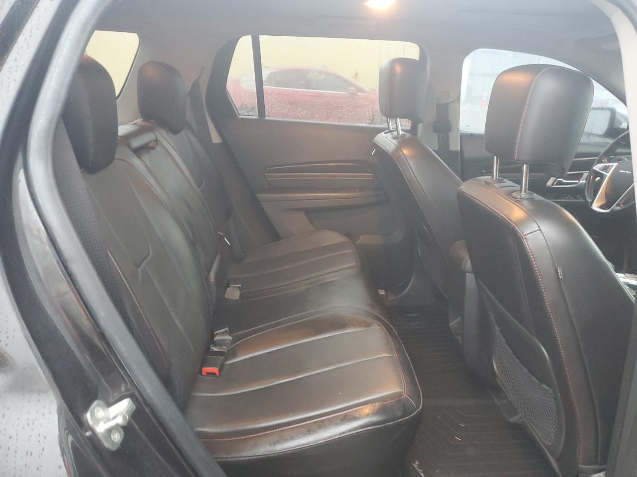 2015 GMC Terrain - Image 11