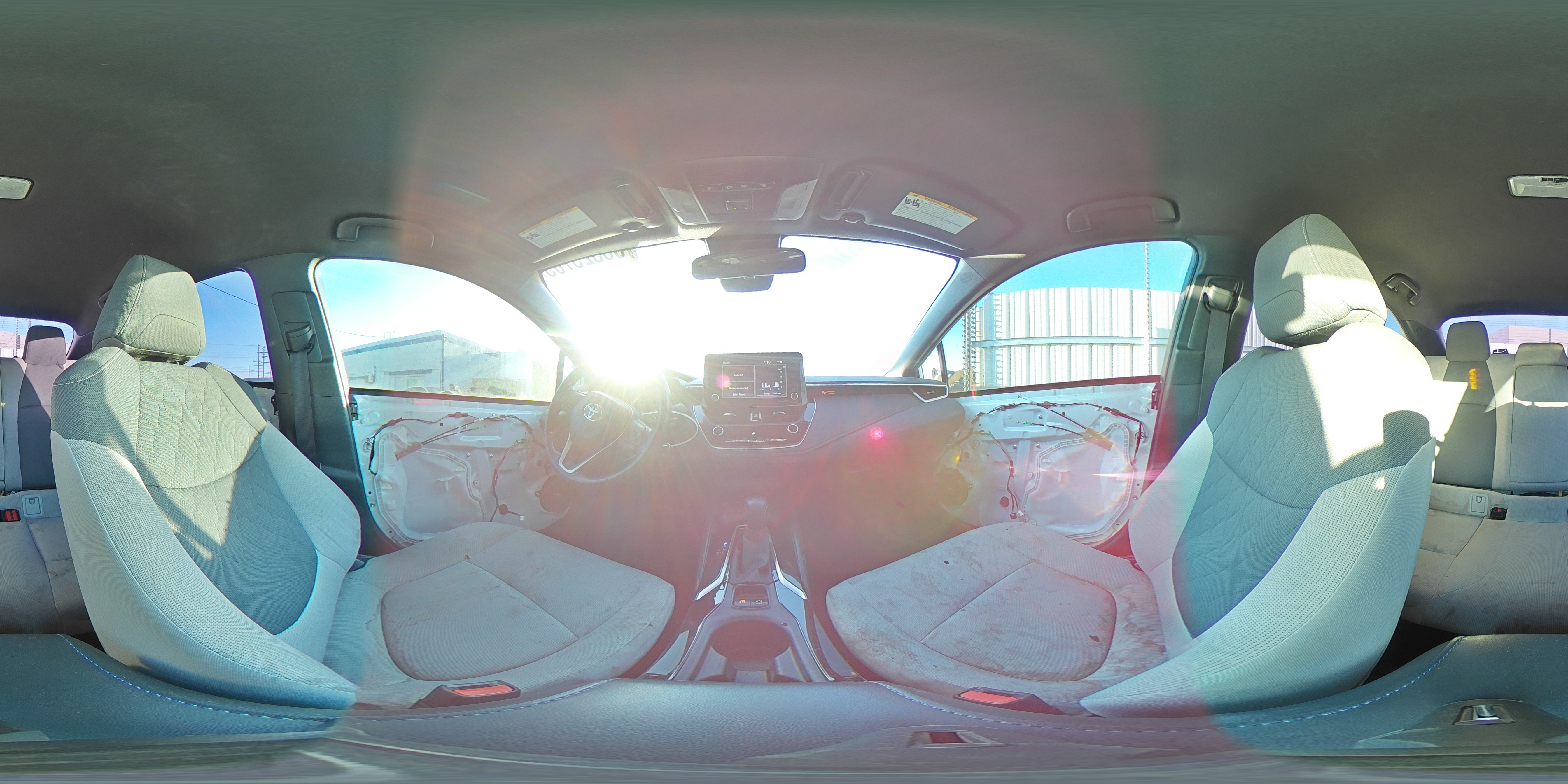 2022 Toyota Corolla - Image 13